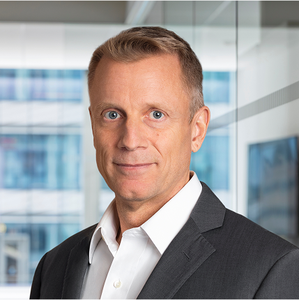 Headshot of Christian von Schimmelmann